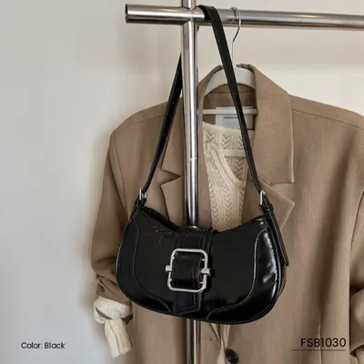 The Verona Women’s Shoulder Bag